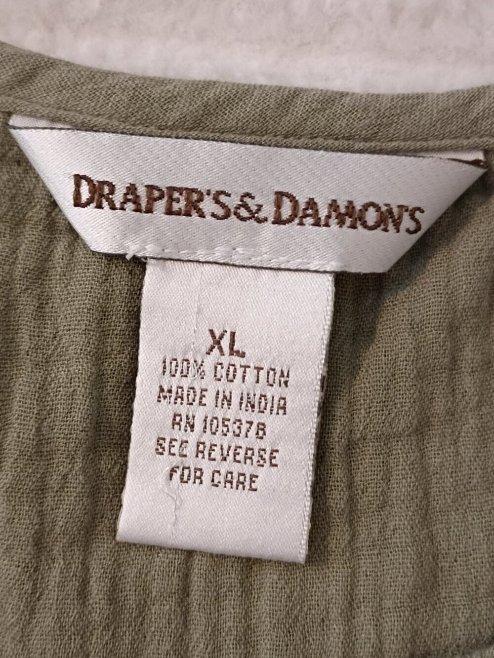 Draper's & Damon's Sleeveless Top